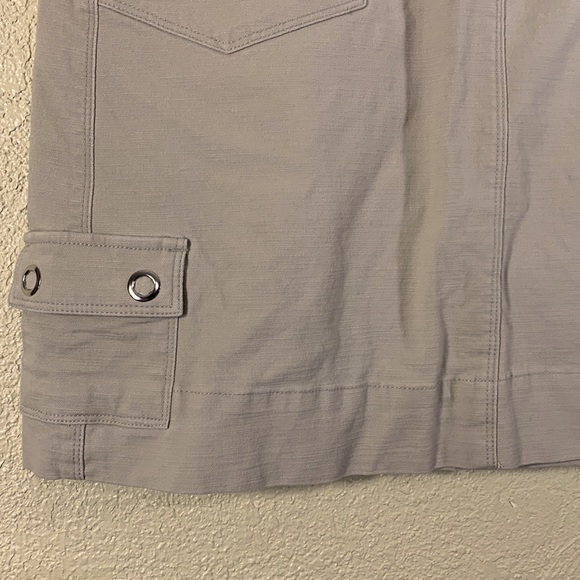 White House Black Market Skirt Creamy Tan Size 6 - Picture 2 of 12